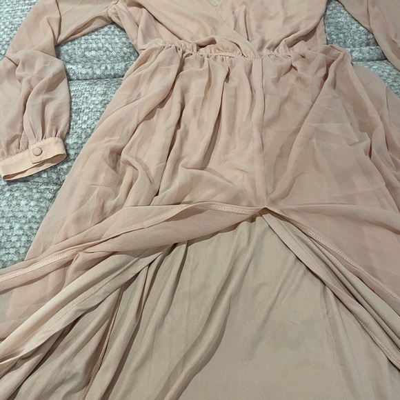 V-Neck High Slit Peach colored dress (see photos for imperfections) - Picture 4 of 11